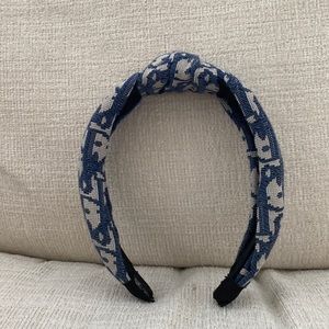 Dior headband